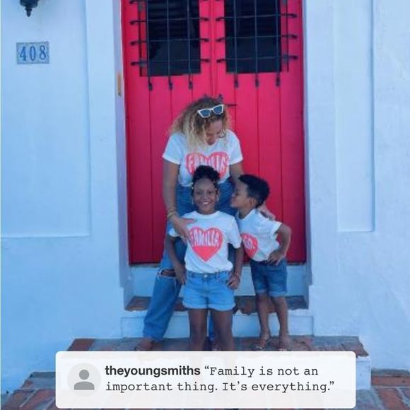 Familia White Graphic Short Sleeve T-shirt - Picture 8 of 10